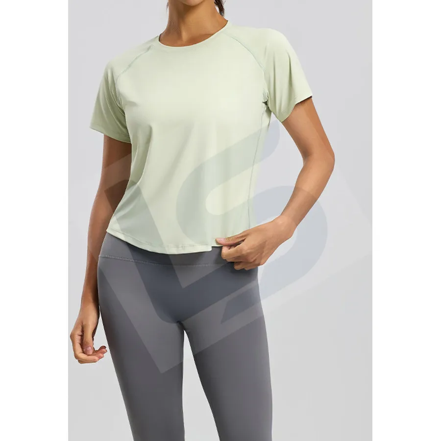 LS-B0014 Women's Training T-Shirt in Green, original product photograph