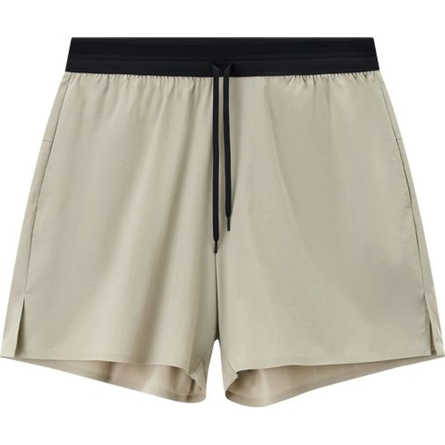 LS-B0265 Bonded-Seam Running Shorts in Milk Coffee, original product photograph