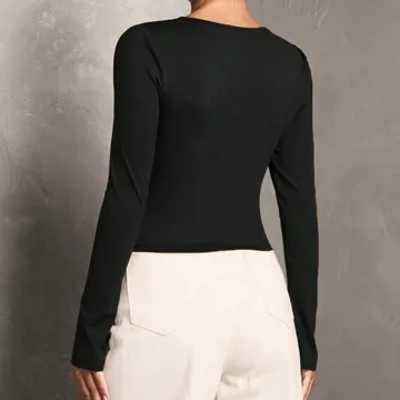 LS-B1010 Women's Long-Sleeve Yoga Top in Grey, original product photograph