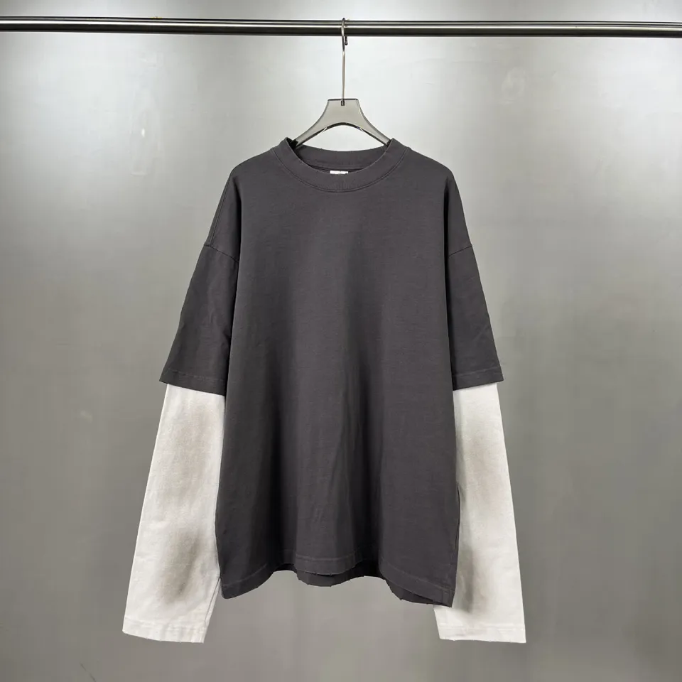 ST26-RW-003 Carbon Grey / Cream front view — original product photograph
